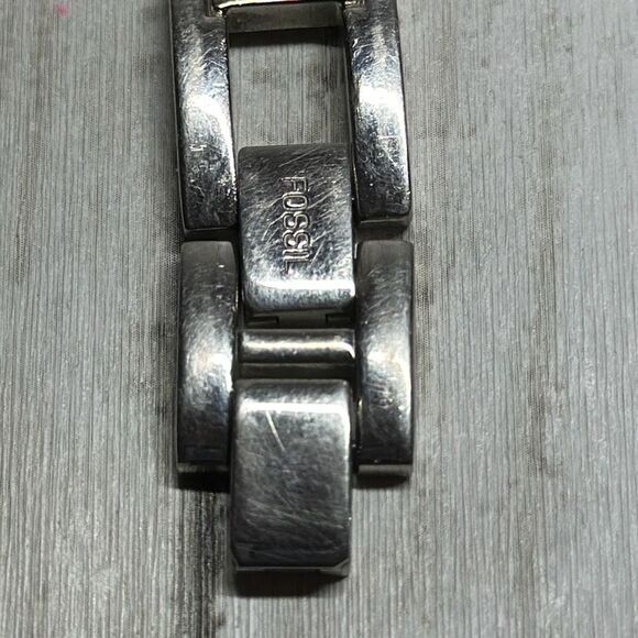 Fossil JR8064 Women's Silver Tone Stainless Quartz Watch American Flag Dial - Picture 4 of 12